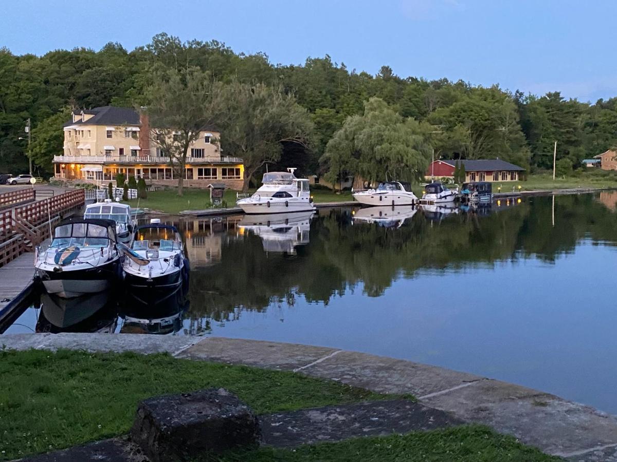 Hotel Kenney Rideau Crosby Εξωτερικό φωτογραφία